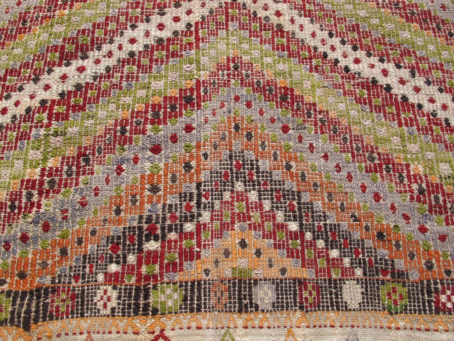 Anatolian Kilim Rug 6 x 8'8 Vintage Turkish Carpet