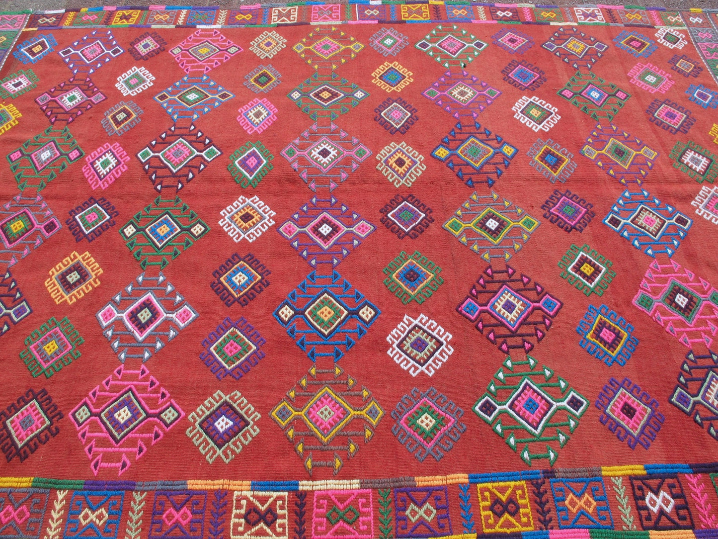 Handwoven Large Turkish Kilim Rug 5'6 x 8'8