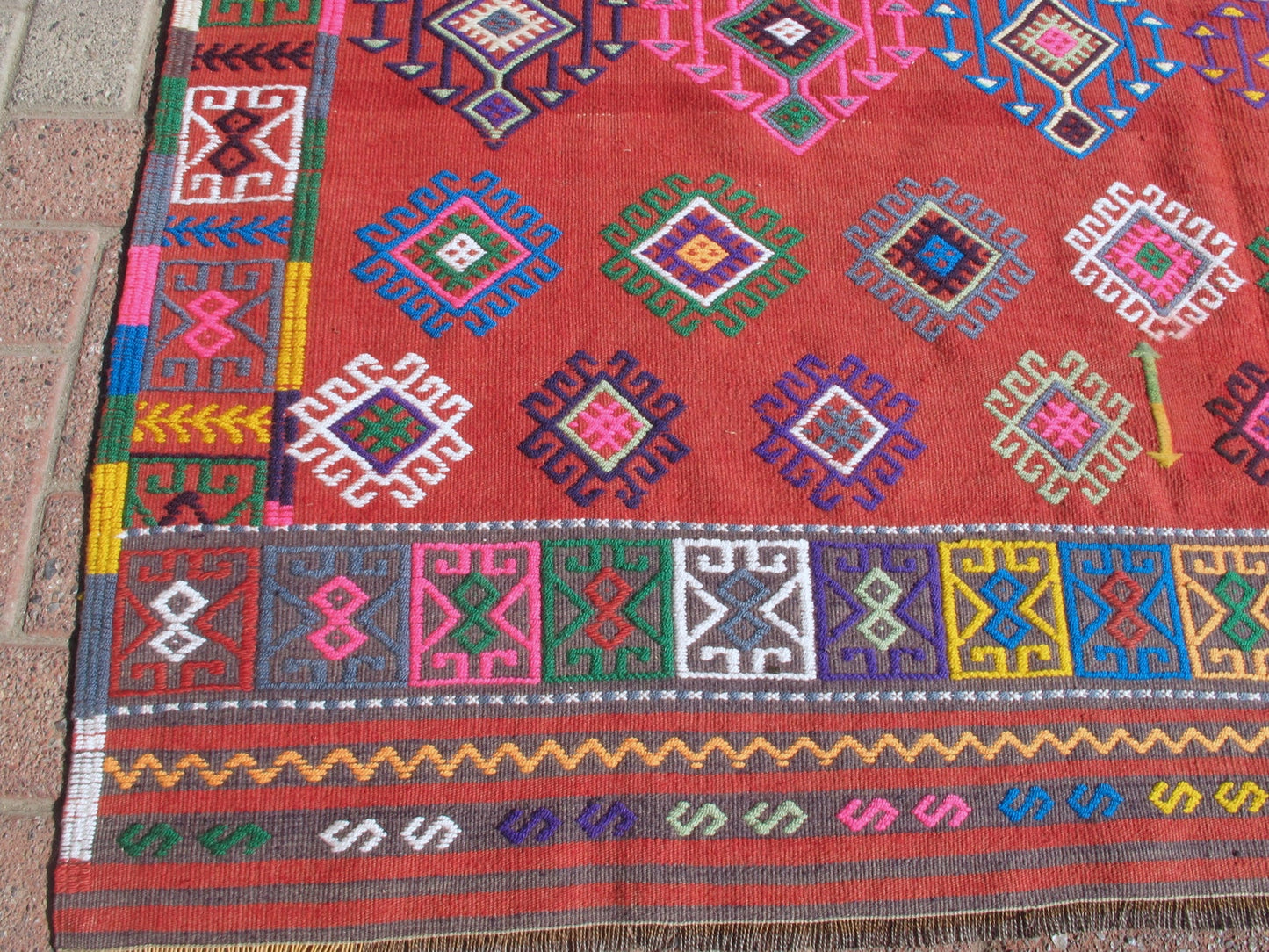 Handwoven Large Turkish Kilim Rug 5'6 x 8'8