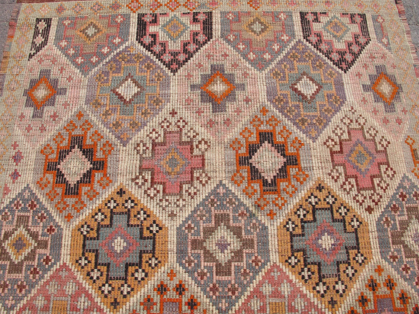 Vintage Boho Style Turkish Kilim Large Rug 5'4 x 9'9