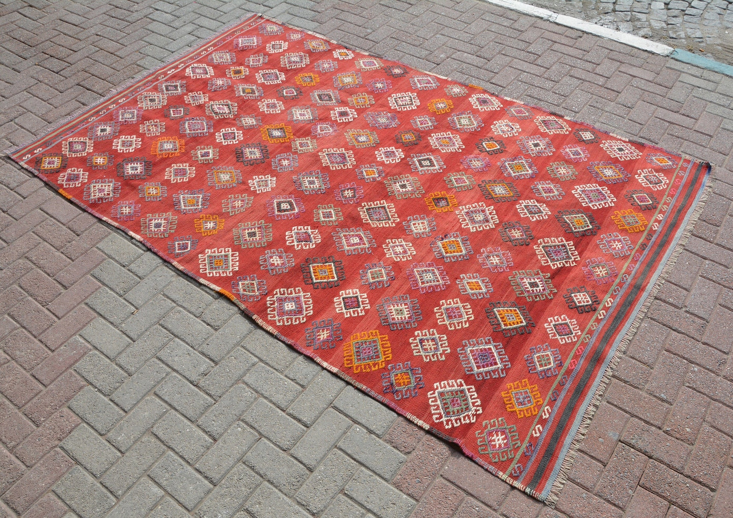 Large Kilim Area Rug Handwoven Bohemian Style Kilim 5'7 x 8'9