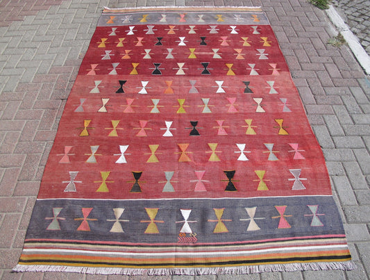 Handwoven Anatolian Kilim Carpet Rug 5'4 x 8'4