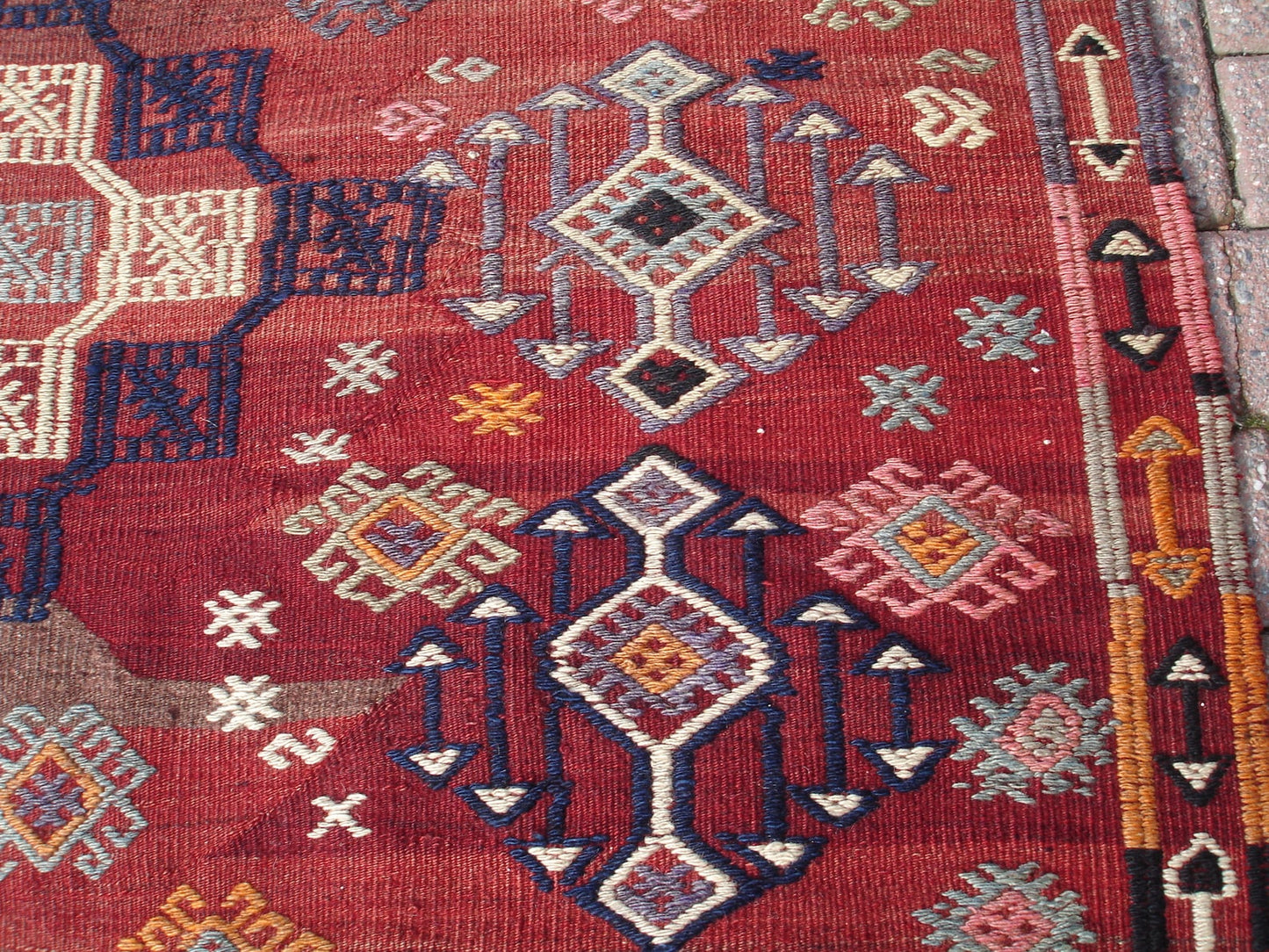 Antique Style Kilim Rug with Red Blue Color 5'1 x 8'5