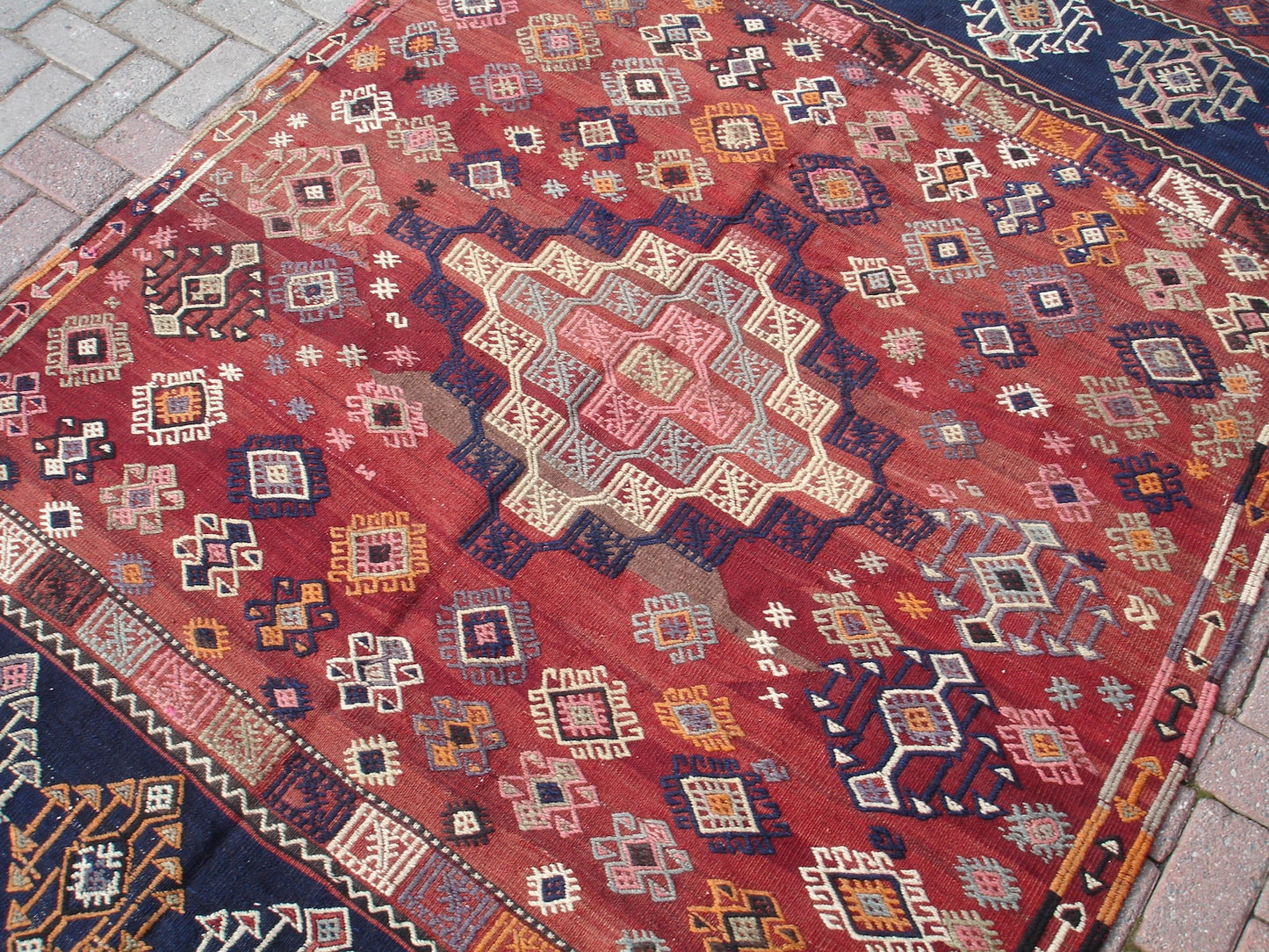 Antique Style Kilim Rug with Red Blue Color 5'1 x 8'5