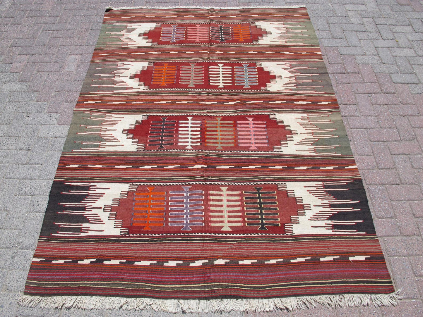 Anatolian Ethnic Kilim Rug Large Carpet 5'6 x 7'7